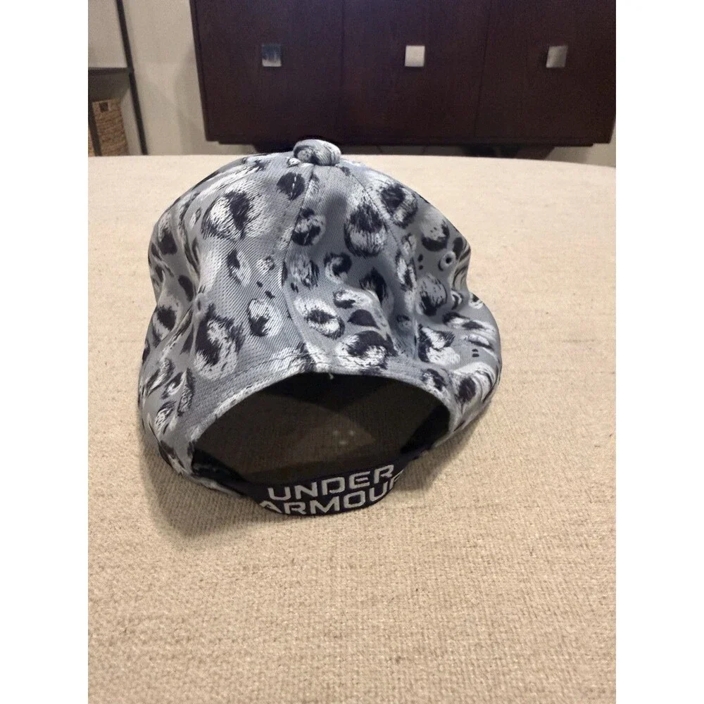 Under Armour Boys Baseball Cap Gray/Black Animal Print Adjustable One Size